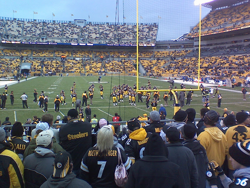 steelers-football-heinz-field.jpg